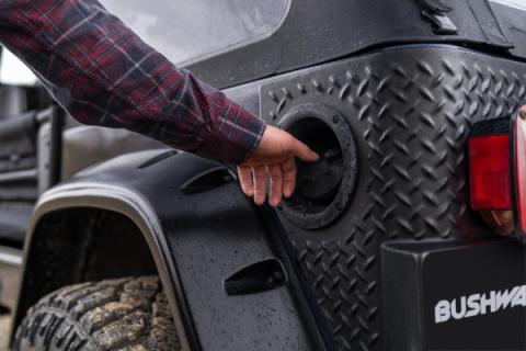 Black Trail Armor Rear Corners For 1997-2006 Jeep Wrangler 2-Door Works With Flat Style Or Factory Flares, Pair Bushwacker
